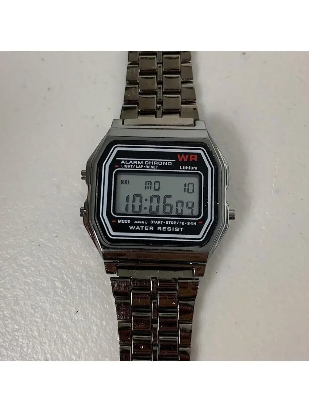 Y2k 2000s vintage retro silver stainless steel digital style watch. Has